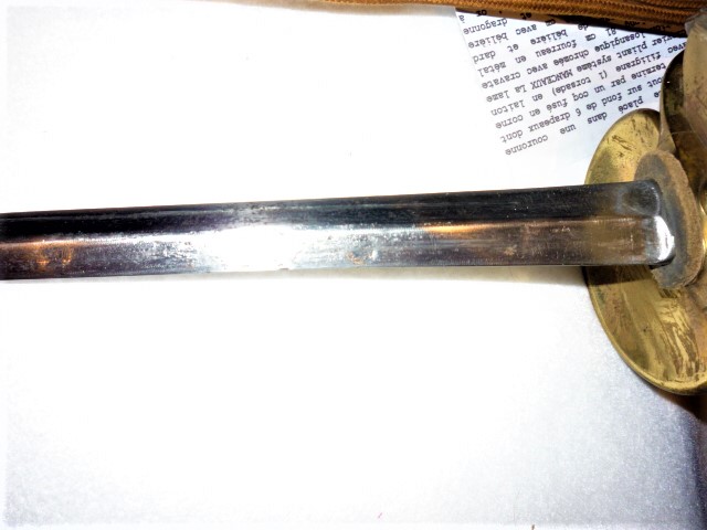 épées à ciselures P1130176