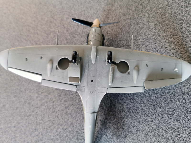 Supermarine Spitfire MKVb 1/72 Img2013
