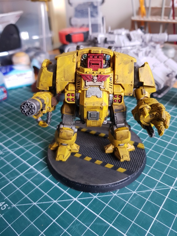 [Fini] [Soulhammer - Imperial fist] Dreadnought redemptor(105) + onslaught gatling (30) + heavy flamer (14) + fragstorm Grenade launcher (8) --> 157 points 20200415