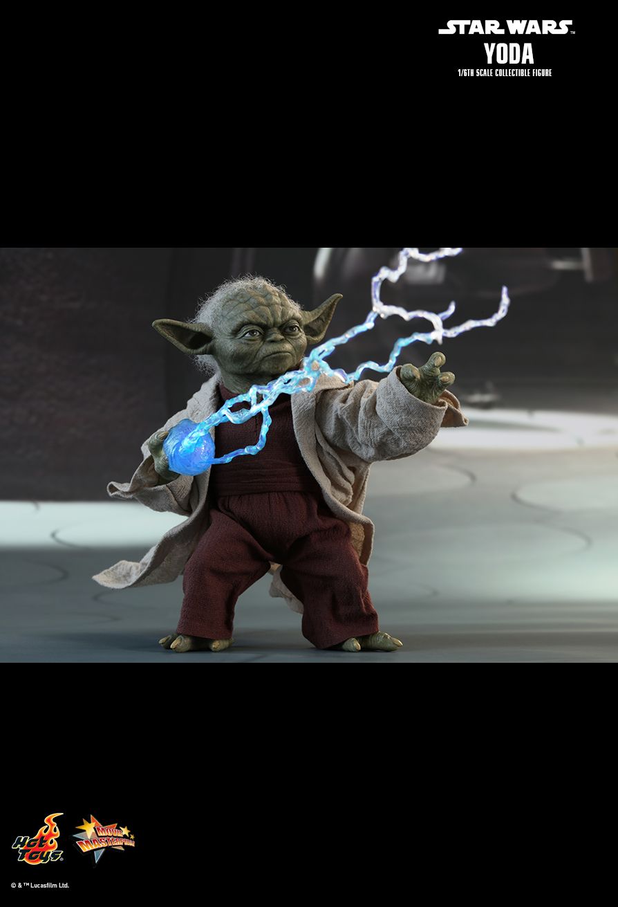 jedi - NEW PRODUCT: HOT TOYS: STAR WARS: EPISODE II: ATTACK OF THE CLONES YODA 1/6TH SCALE COLLECTIBLE FIGURE 1412