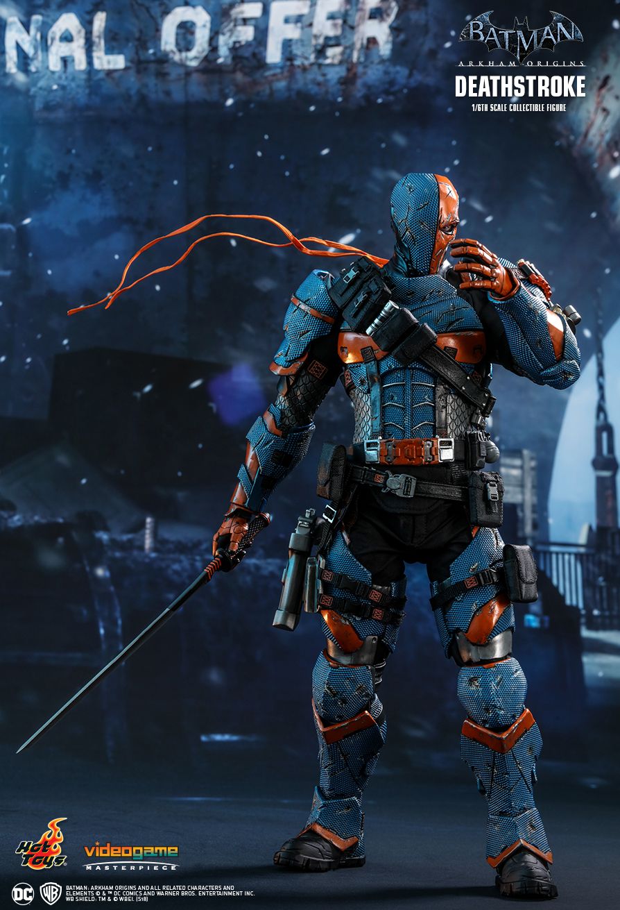 NEW PRODUCT: HOT TOYS: BATMAN: ARKHAM ORIGINS DEATHSTROKE 1/6TH SCALE COLLECTIBLE FIGURE 331