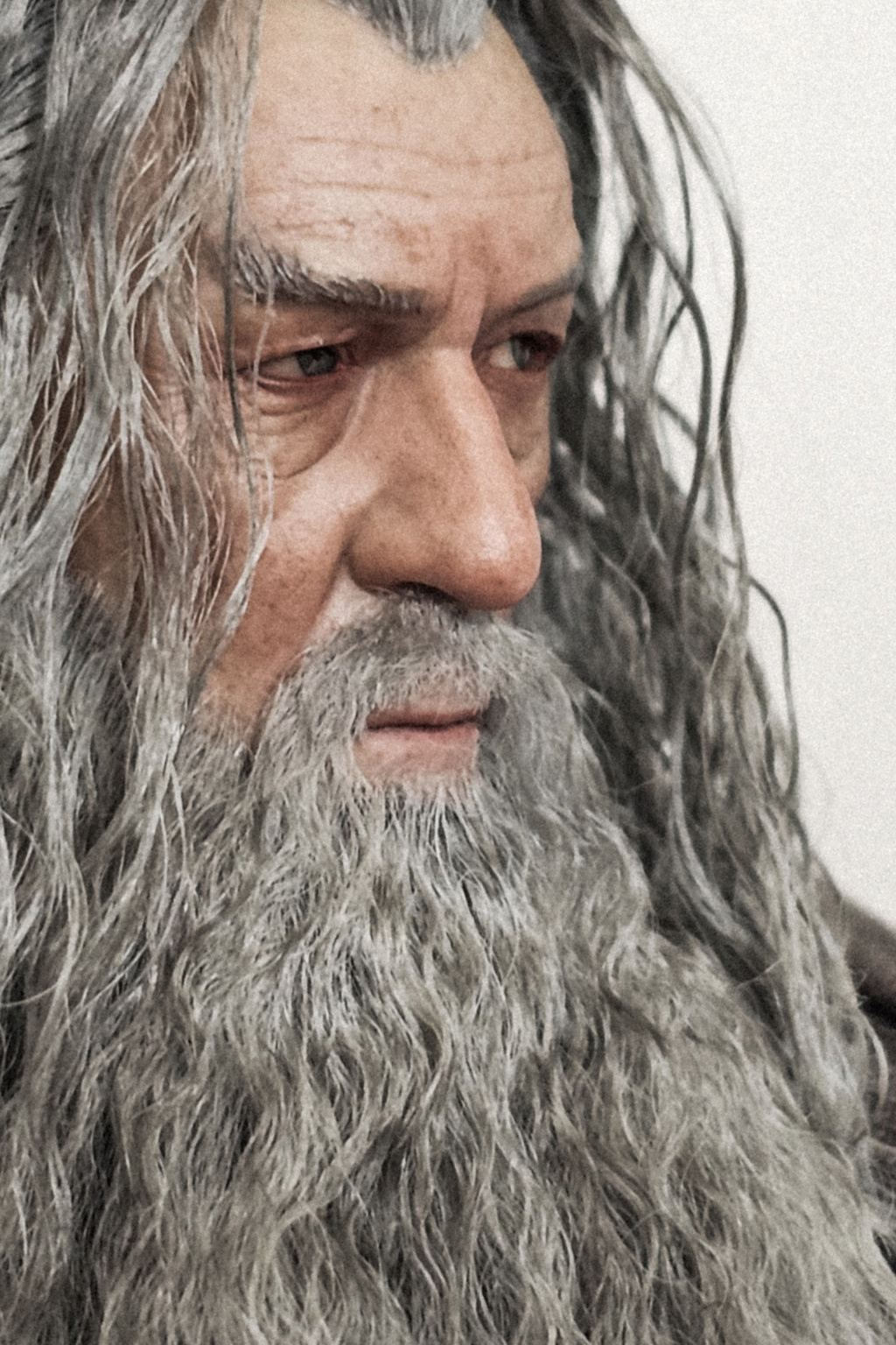 Movie - NEW PRODUCT: Queen Studios & INART: 1/6 The Lord of the Rings Gandalf (Grey Robe) Action Figure - Page 4 47716310