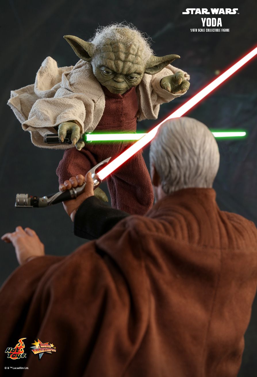 jedi - NEW PRODUCT: HOT TOYS: STAR WARS: EPISODE II: ATTACK OF THE CLONES YODA 1/6TH SCALE COLLECTIBLE FIGURE 612