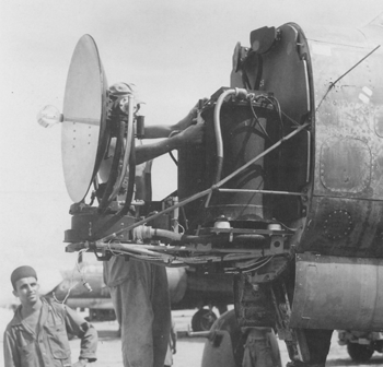 P-61A-10 Black Widow SN 42-5598 "Sleepy Time Gal II" Cpt. Ernest Thomas - 6th NFS - 1945 (1/32) - Page 2 0310