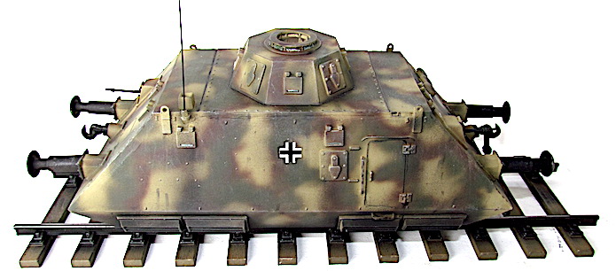  Schwerer PanzerSpähwagen (Infanteriewagen) (s.Sp)  1/35 épave Ironside Img_2185