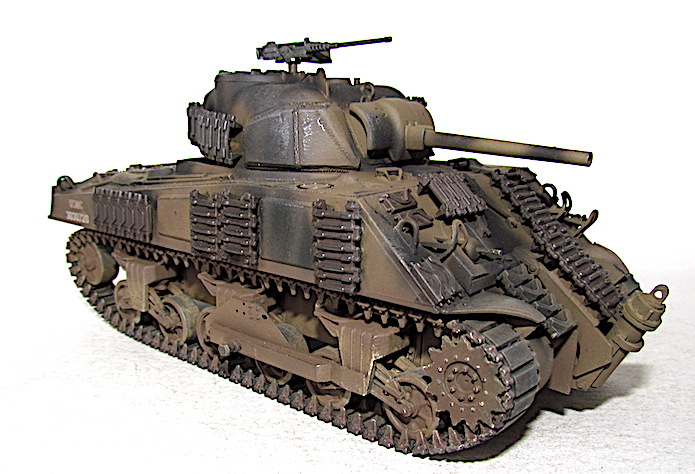 Sherman M4A3 Dozer M1 PTO 1/35 boîte à rabiot Img_4277