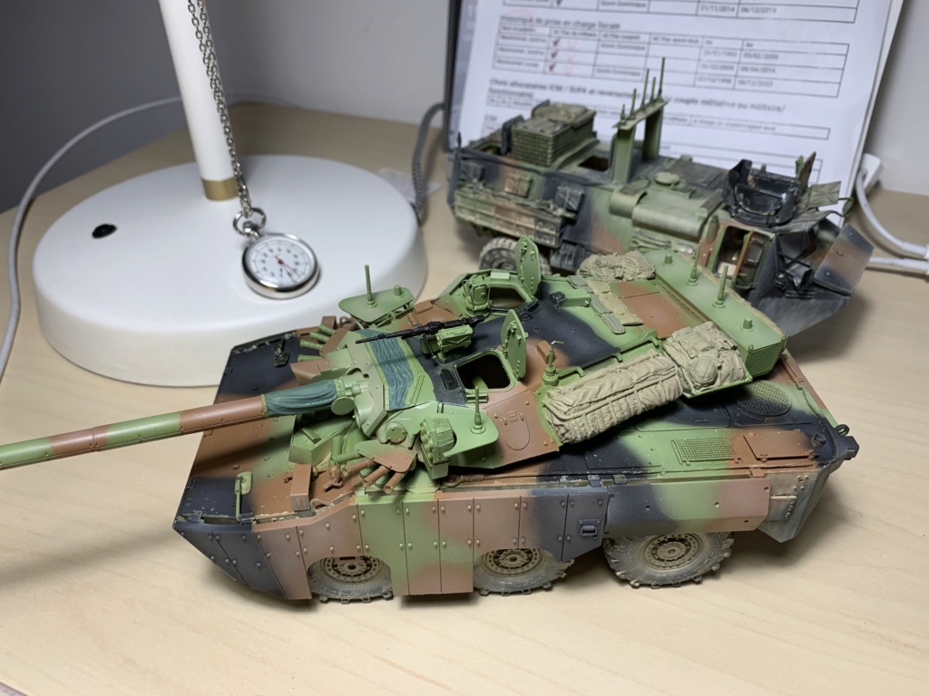 AMX 10RC TG 1/35 + résine BLAST et DEF  Img_1424