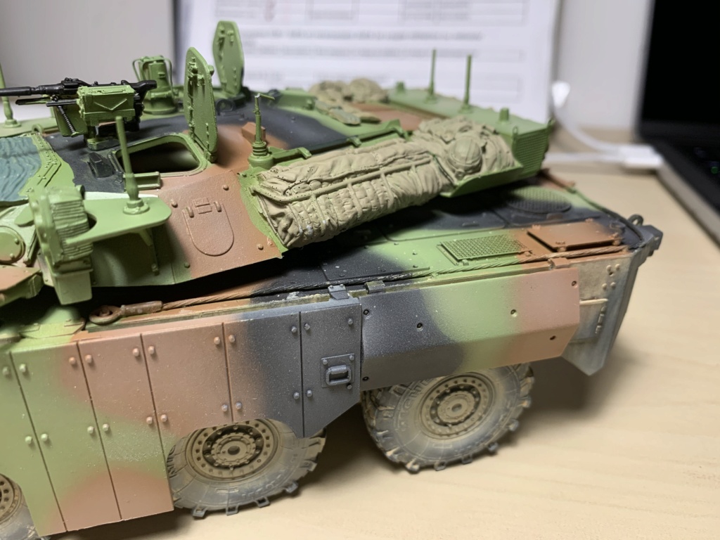 AMX 10RC TG 1/35 + résine BLAST et DEF  Img_1425