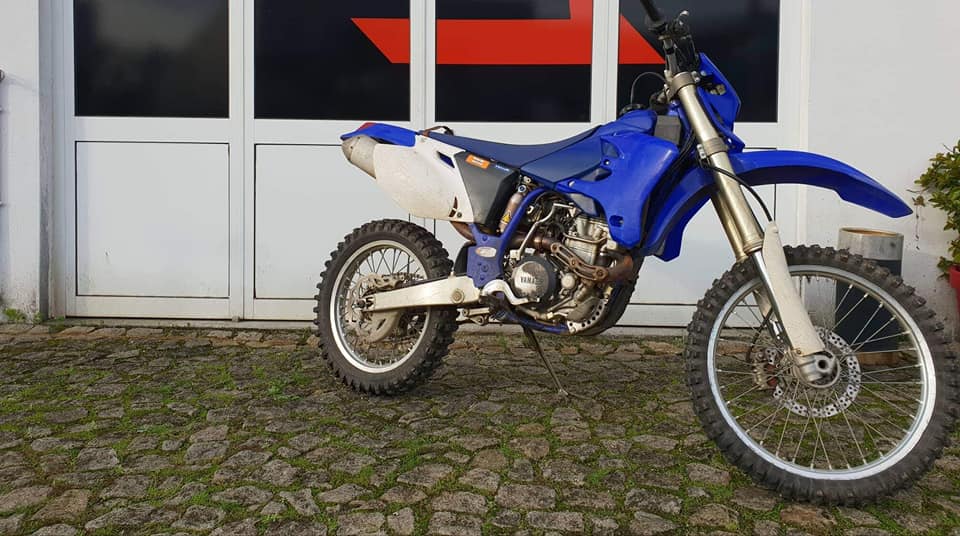 WR450F - 2003 a 2007 - Quais as diferenças visíveis a "olho nú" Wr450f10