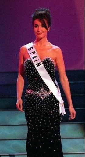 COMENTANDO... Miss España 1998 Mariaj11