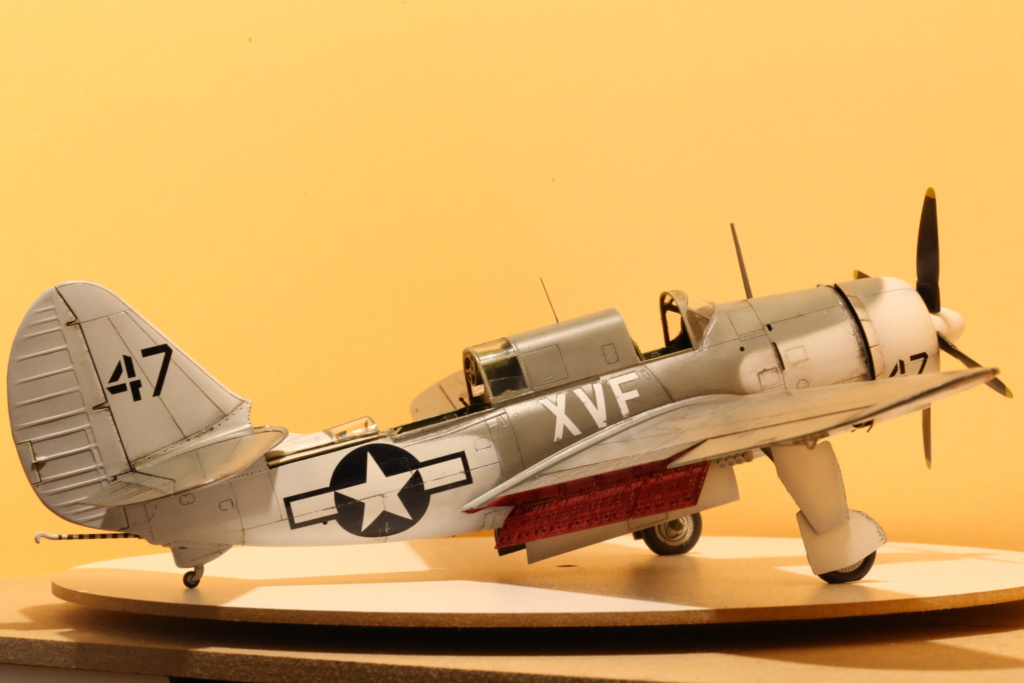 [Accurate Miniatures] 1/48 - Curtiss SB2C-4 HELLDIVER   - Page 12 Img_1364