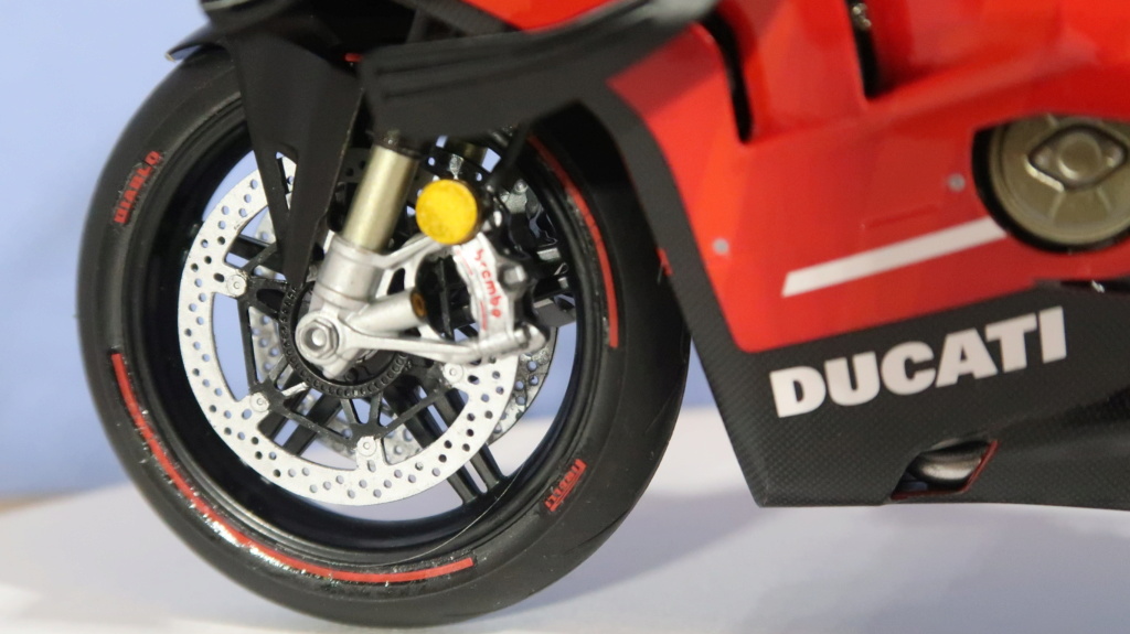 Ducati Superleggera V4 [1/12] de Tamiya Img_5927