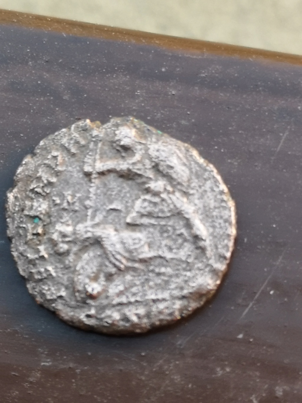 AE3 de Juliano II. FEL TEMP REPARATIO. Soldado romano alanceando a jinete caido. Constantinopla. 16420811