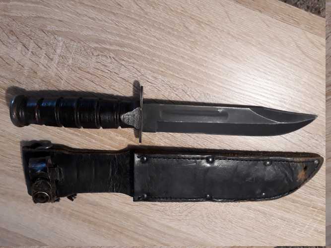 authentification et "récupération" couteau type kabar  Coutea17