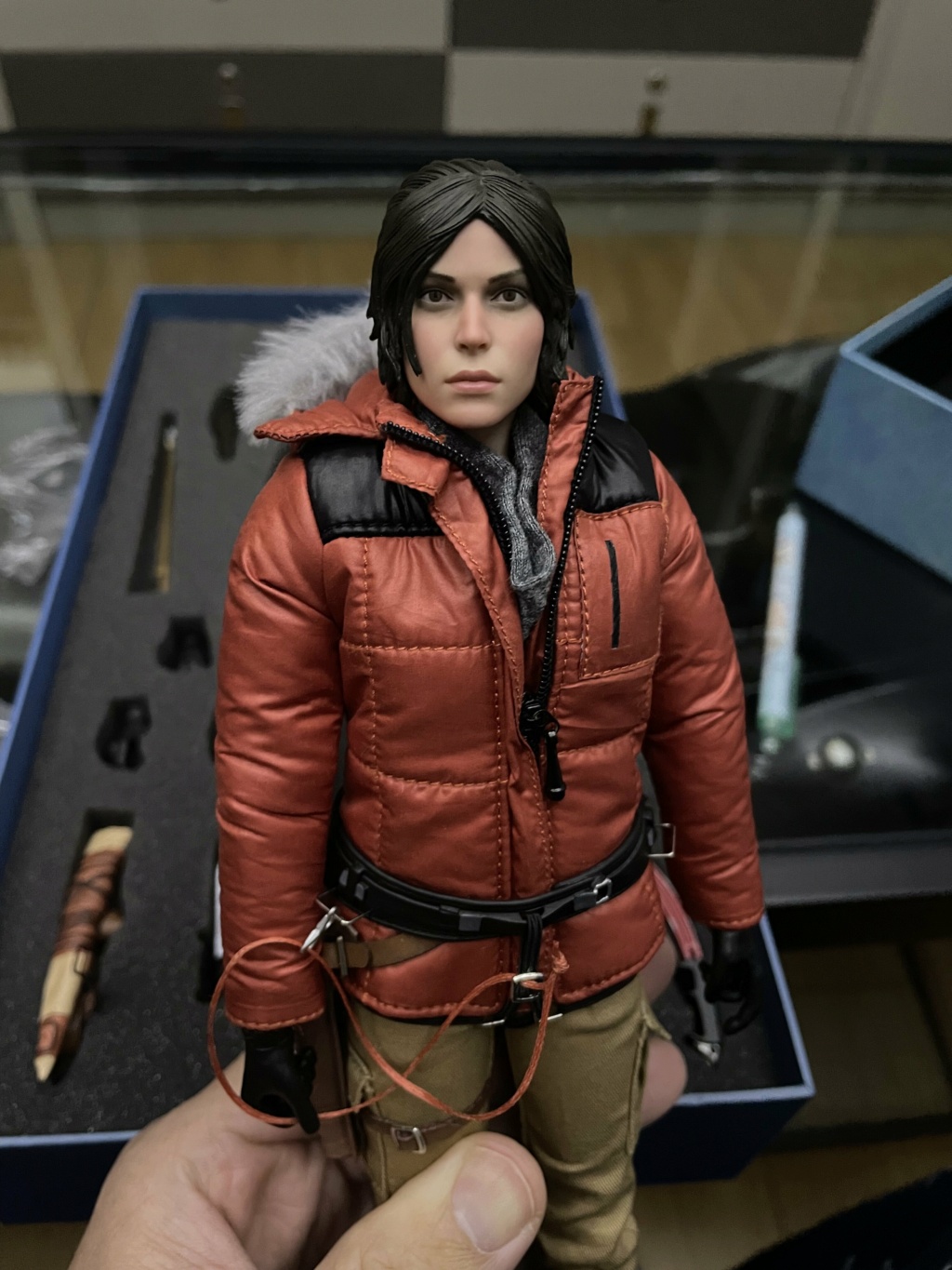 NEW PRODUCT: Master Team: 010 1/6 Scale Lara Action Figure - Page 2 68038110
