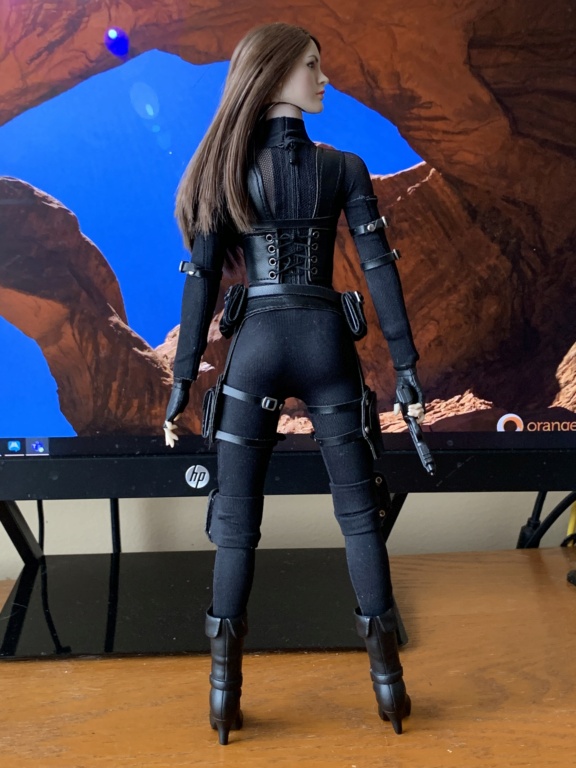 NEW PRODUCT: Six-pointed star: 1/6 female agent combat suit stealth suit  - Page 2 Cddd9e10