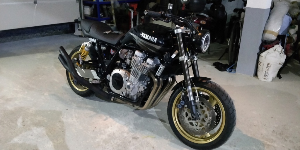 Ma XJR Cafe Racer Img_2011