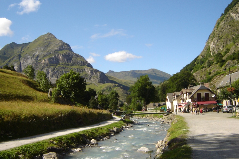 Puka et Chadka dans les Pyrénées 12_cir10