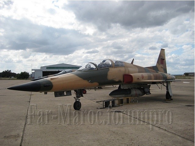 FRA: Photos F-5 marocains / Moroccan F-5  - Page 6 Captur10