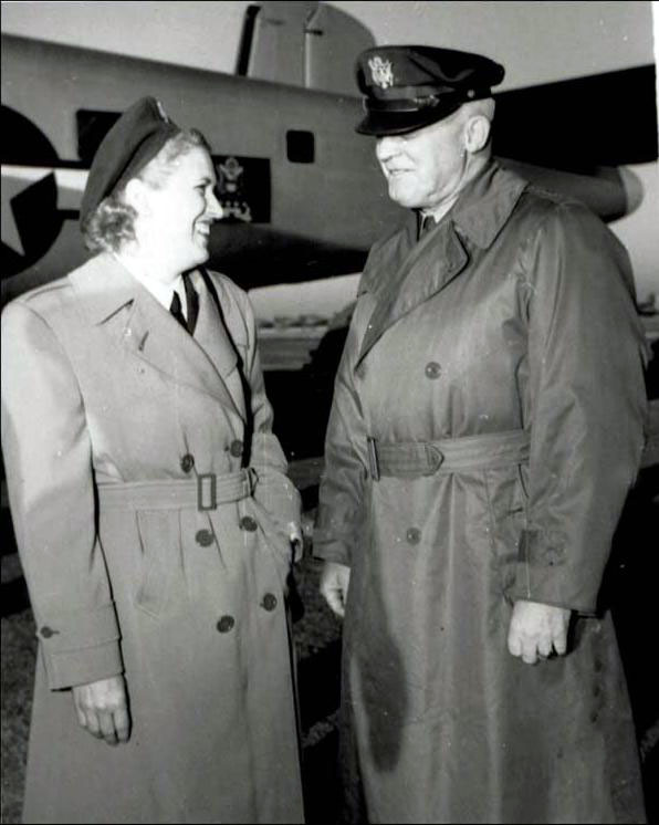 Les uniformes de la WWII Jackie10