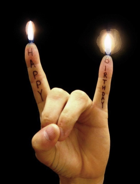 Lennon... Salut... - Page 4 Metalh16