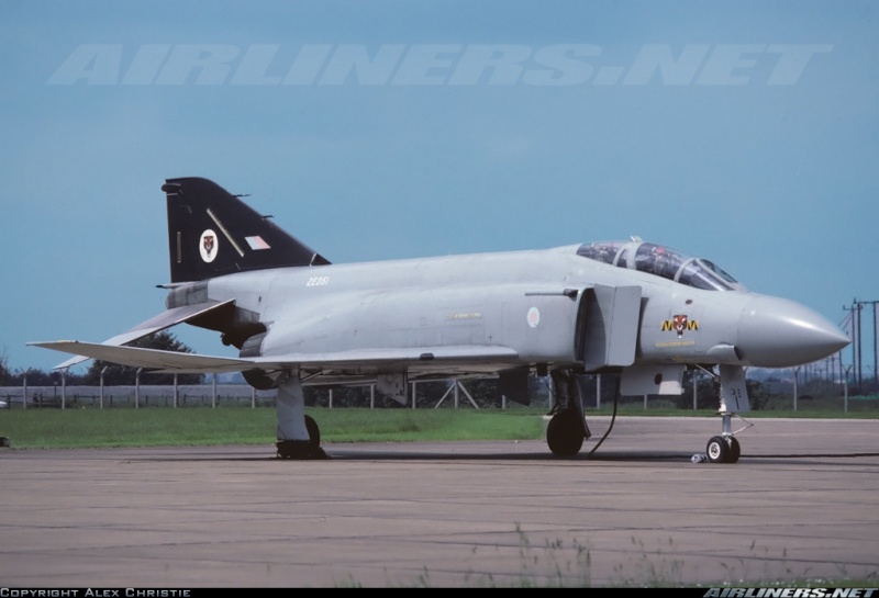 phantom - Phantom F3 - 74th Squadron RAF - Tiger Meet 88 F-4j_p10