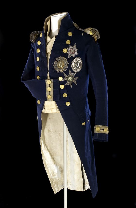 Uniforme de la Royal Navy : Mais pourquoi donc ?! F2160-10