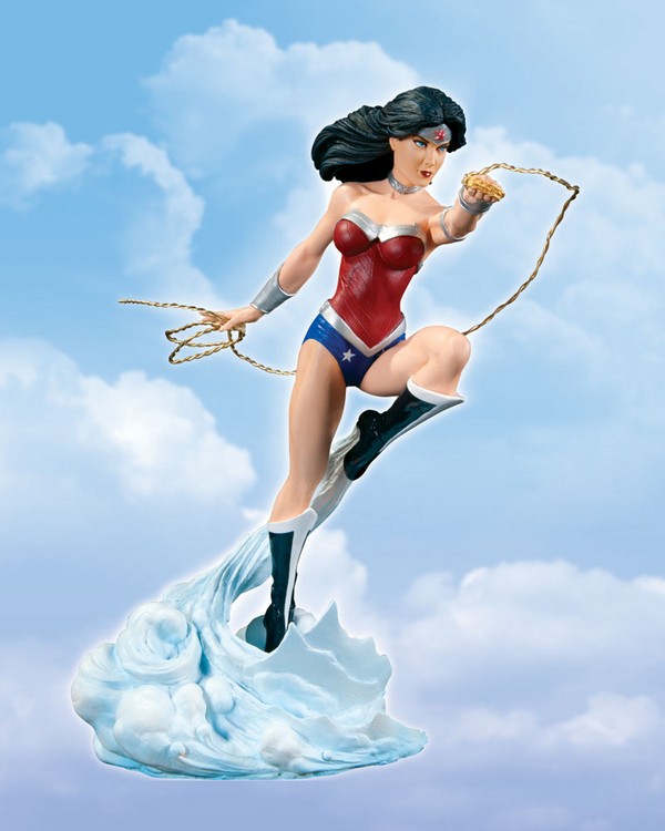Cover Girls Of The DCU : Wonder Woman (The New 52) Statue Cgdcu_10