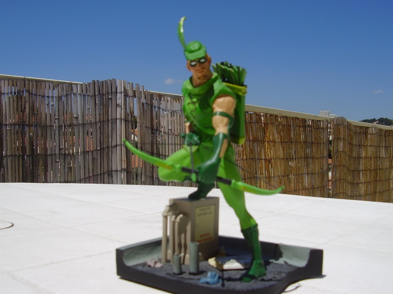 GREEN ARROW Mini-Statue Green_16
