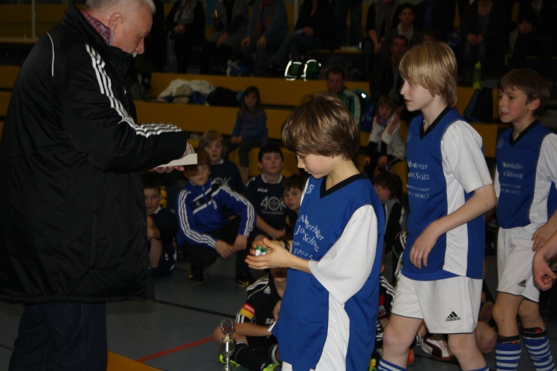 E1 ist Hallenkreismeister 2012 !!! Img_9522