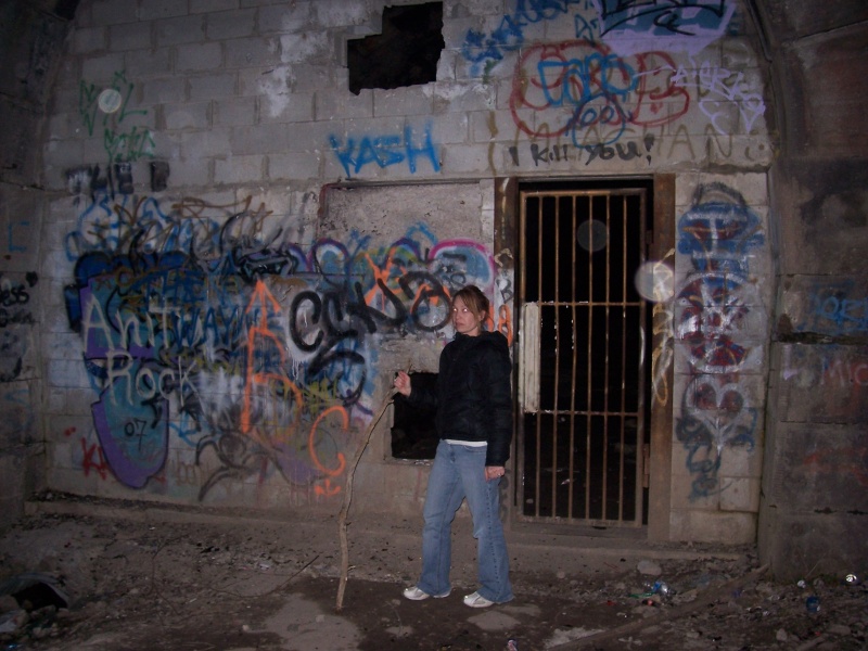 My Ghost hunting experience on April 19/08 Cathy_18