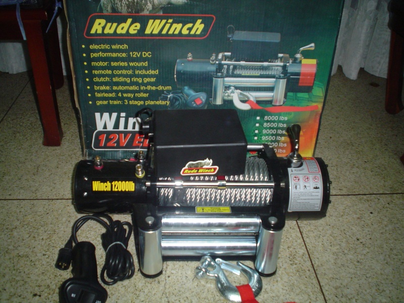 Vendo Winches de 12000LB nuevos Dsc04210