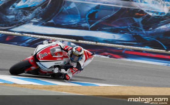 Dimanche 24 juillet - MotoGP/USA - Laguna Seca - Lorenzo revient en pole. De puniet blessé. 2509_a10