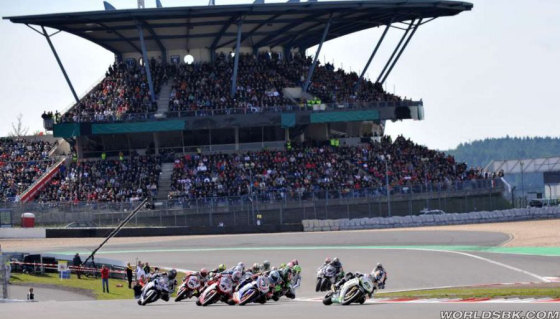 Dimanche 4 septembre - Le WSBK au Nürburgring attaque la fin de saison. 2614_a10