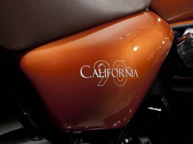 MOTO-GUZZI - CALIFORNIA 1100 90eme anniversaire 2012 - PRESENTATION  912