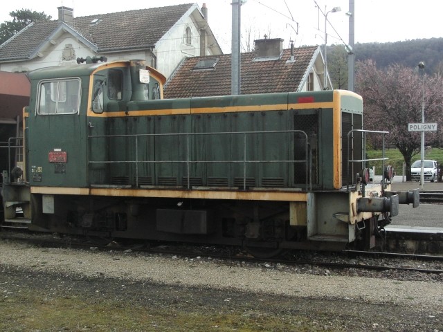 Train de travaux à Poligny Kif_6623