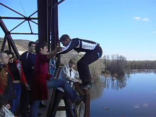  -  ropejumping    1_1_110