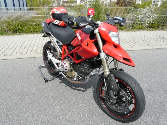 Ducati Hypermotard 1100 S P1010916