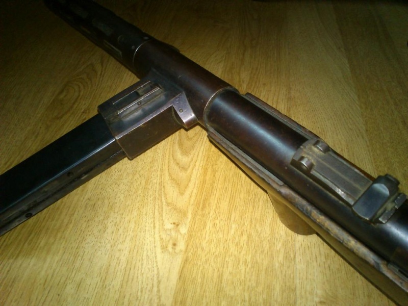 Pistolet mitrailleur Erma Vollmer / EMP 35 Dsc_0011