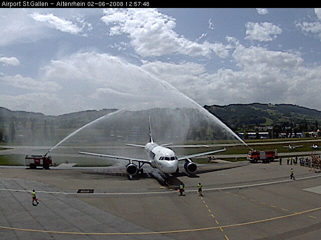 Tarom water salute la ACH Rot-ac13