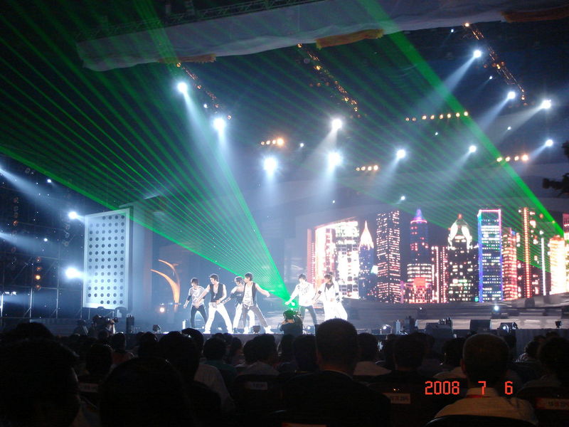 [PIX] 080706 SJ-M @ Changchun Film Festival  *NEW OUTFITS* 979fea10