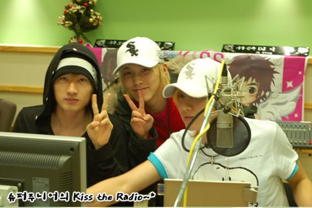 [PIX+CAP] Official Radio/DJ - Sukira/Kiss the Radio, Miracle For You, Chunji etc (old) Normal10