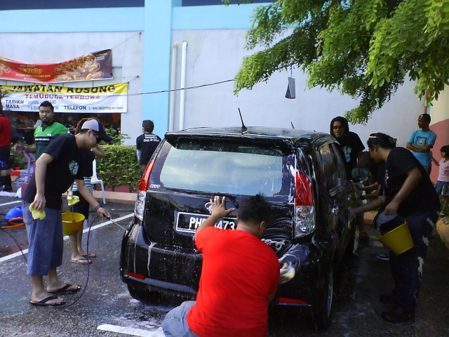 ALif & ALIFFC @ Celebrity Car Wash Dsc00616