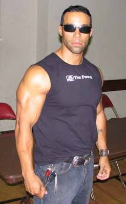 Kevin Levrone - Page 2 Pro0710