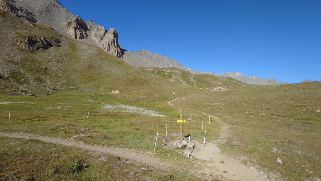 Tour du Mont Roup incluant le Col de la Rocheure 20230847