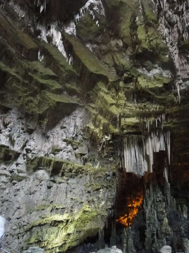 LES GROTTES DE CASTELLANA ( POUILLES, ITALIE) Dsc02037