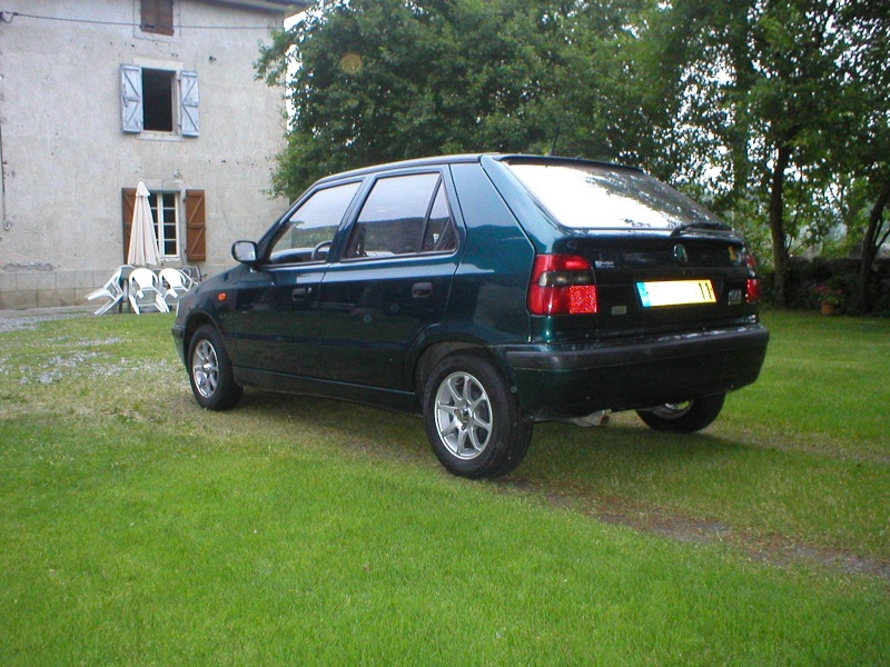 Les photos de ma Felicia!!! Skoda_22