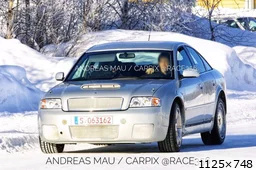 [Sujet officiel] - Les anciens spyshots  - Page 5 27dd0210