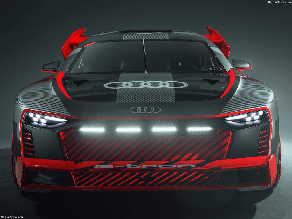 2021 - [Audi] S1 Hoonitron Concept Fb_im368