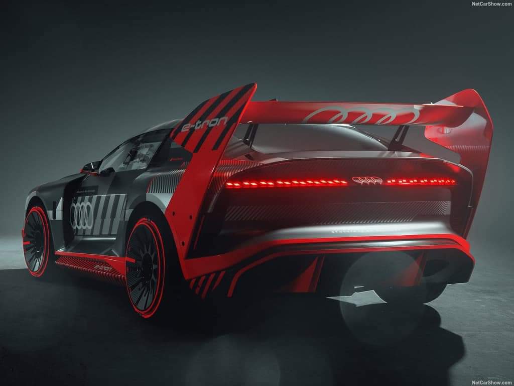 2021 - [Audi] S1 Hoonitron Concept Fb_im372